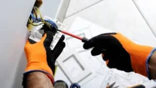 Imagem ilustrativa de Servicio de emergencia eléctrica